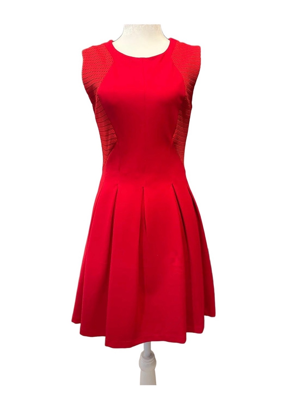 BCBGMAXAZRIA Red Textured Fit and Flare Tulip Dress